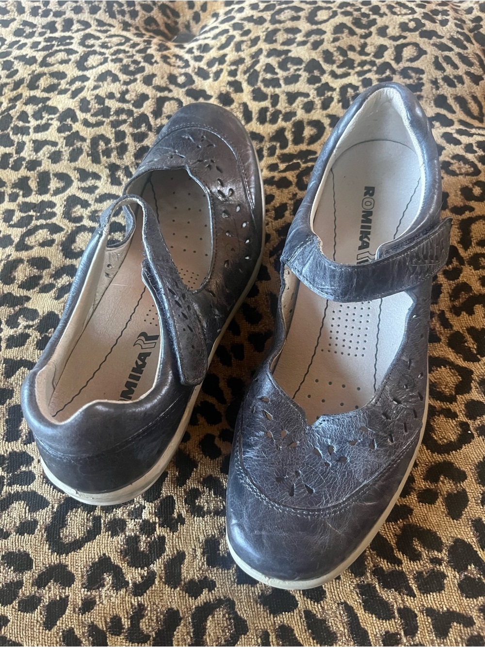 ROMIKA Women's Cassie 54 Low Heel Mary Jane navy Shoes size (38) 7 comfort
